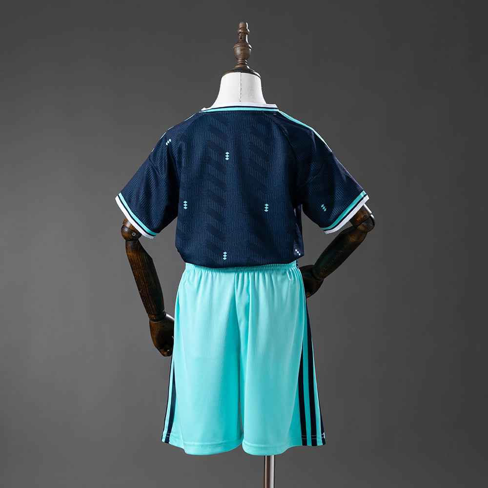 Germany away 26-kids