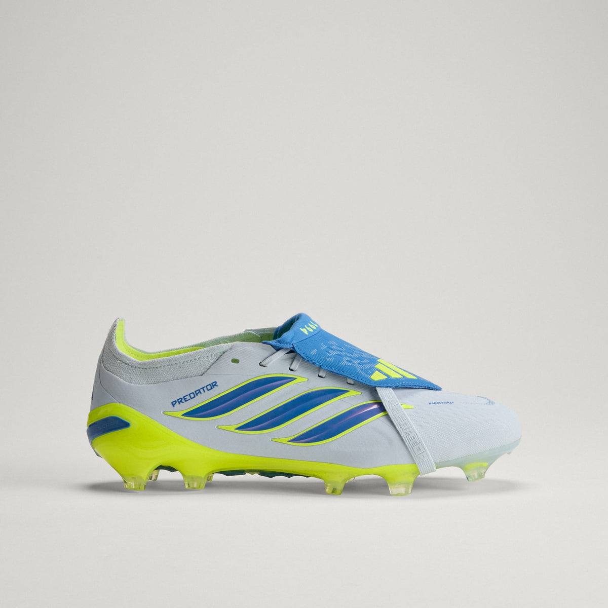 Predator Elite Fold-Over Tongue Firm Ground Cleats
