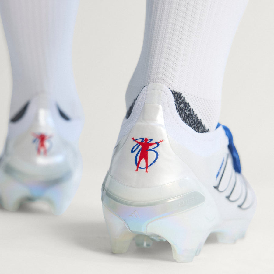 Predator Elite Fold-Over Tongue Firm Ground Cleats