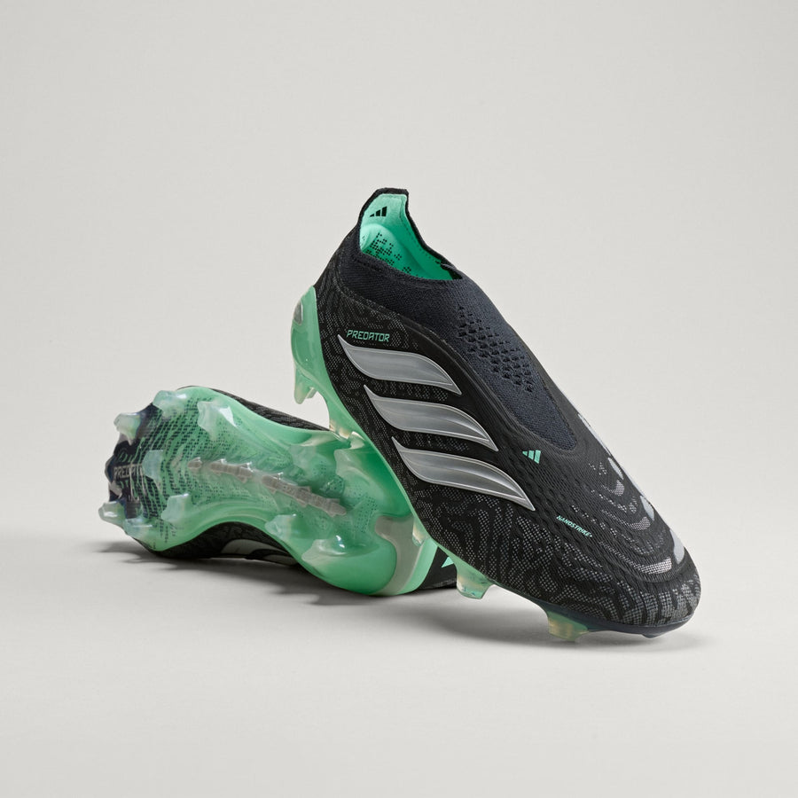PREDATOR ELITE Laceless Firm Ground Soccer Cleats