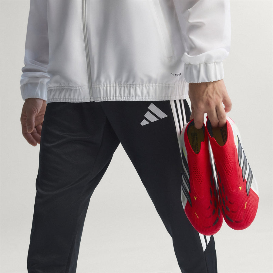 PREDATOR ELITE Laceless Firm Ground Soccer Cleats