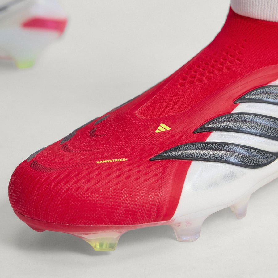 PREDATOR ELITE Laceless Firm Ground Soccer Cleats