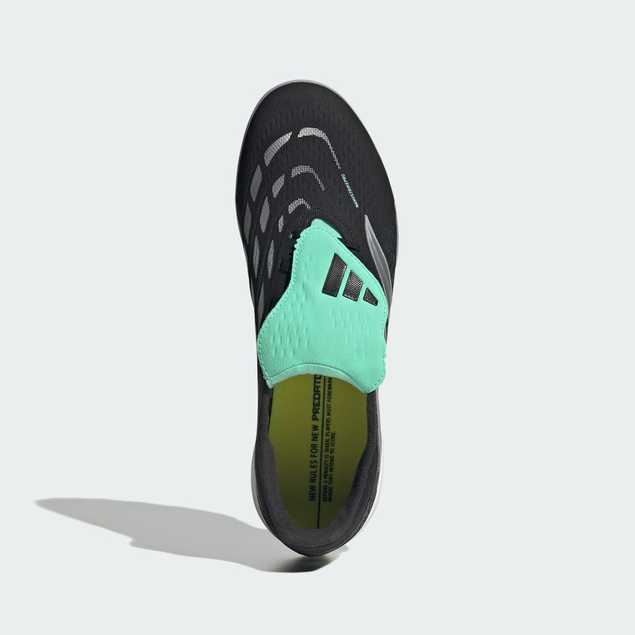 PREDATOR PRO Fold-Over Tongue Turf Soccer Cleats