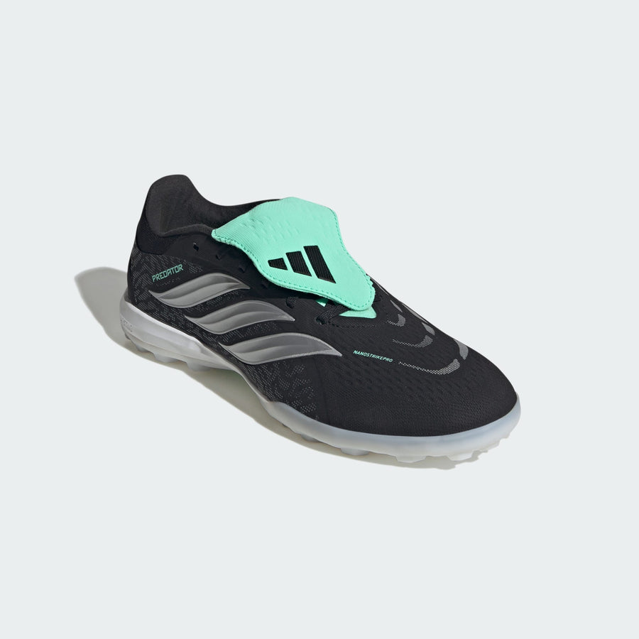 PREDATOR PRO Fold-Over Tongue Turf Soccer Cleats