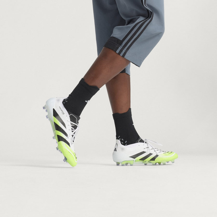 PREDATOR ELITE Firm Ground Soccer Cleats