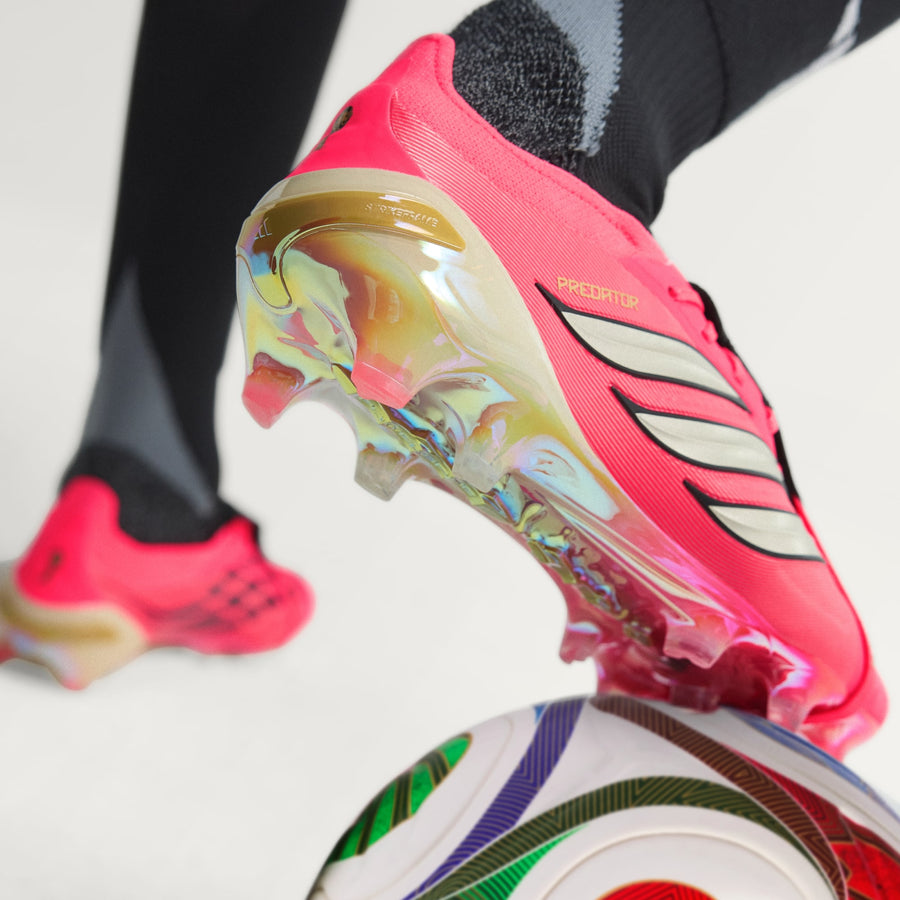 Predator Elite Fold-Over Tongue Firm Ground Cleats